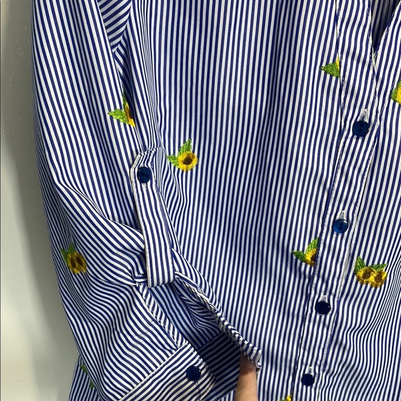 Unique Spectrum Classic Blue and White Striped Shirt Sunflowers Embroidery - Picture 5 of 9